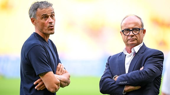 Gianluigi Donnarumma et Lucas Chevalier, gardiens du PSG et du LOSC