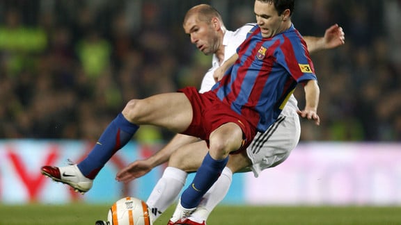 Maghnes Akliouche lors d’un moment de jeu, avec Monaco