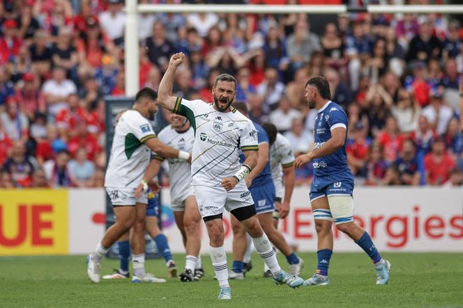 Les joueurs de Montauban célèbrent leur victoire en finale de Pro D2 contre Grenoble