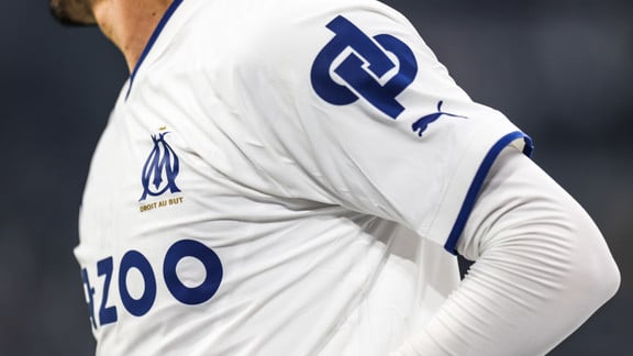 Neal Maupay sur le banc de l'OM