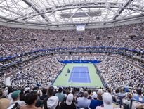 Donald Trump accueilli sur le court Arthur-Ashe lors de l’US Open