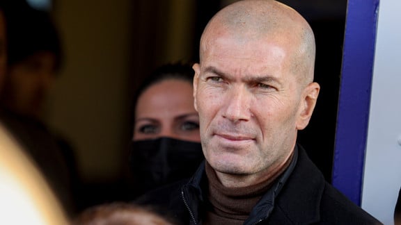 Zinedine Zidane envisage l'avenir du football français