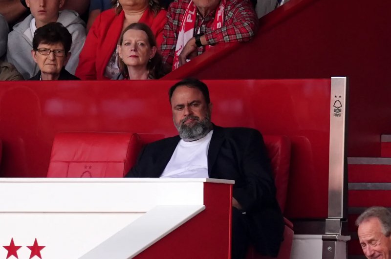 Nuno Espirito Santo sur le banc de Nottingham Forest