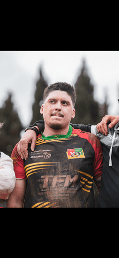 Julien Izard peut jouer pilier ou talonneur.