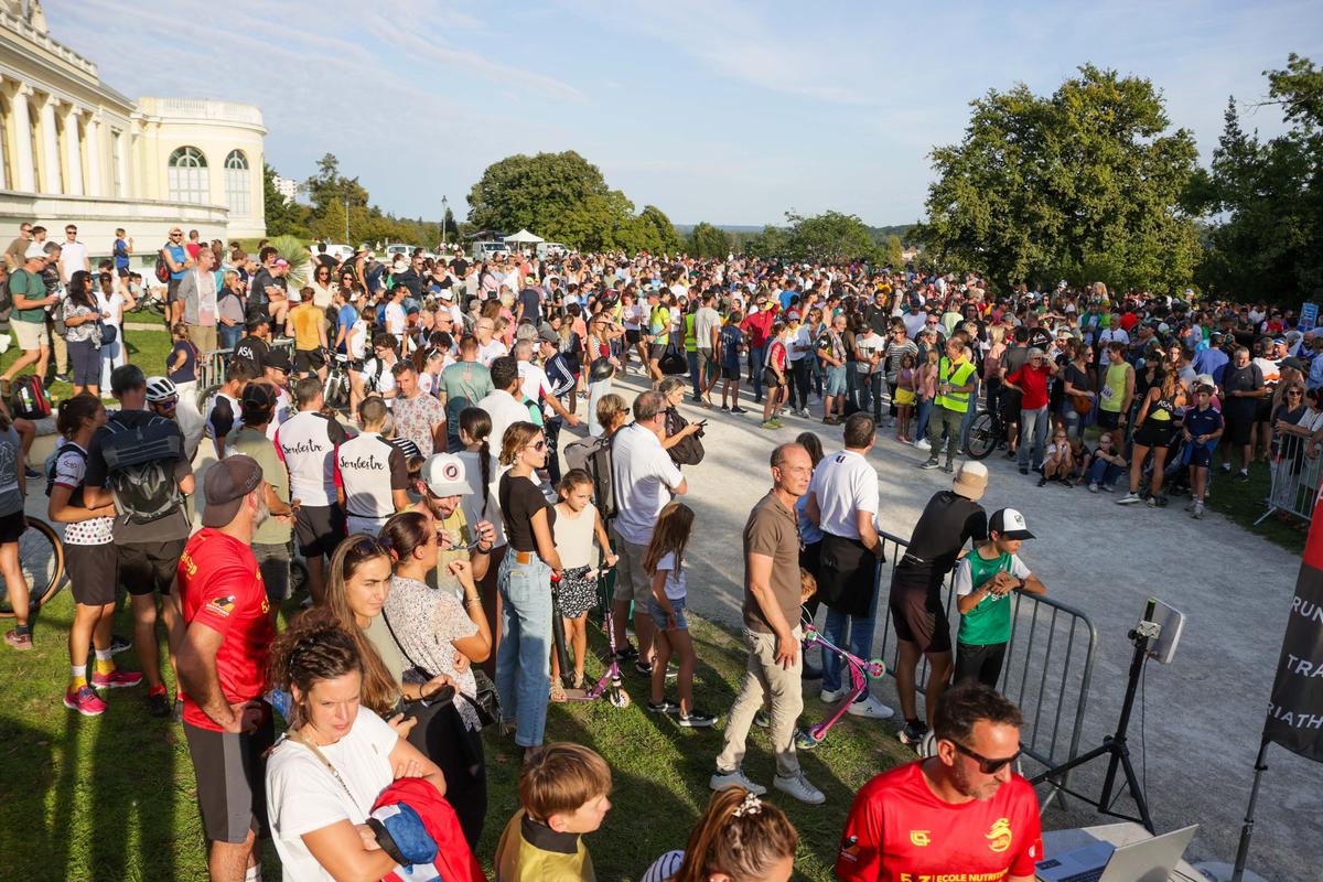 Final royal pour le 37e Tour de Béarn sur le boulevard des Pyrénées