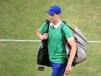 Jannik Sinner, ici le 19 juin dernier après son élimination prématurée au tournoi allemand de Halle.
