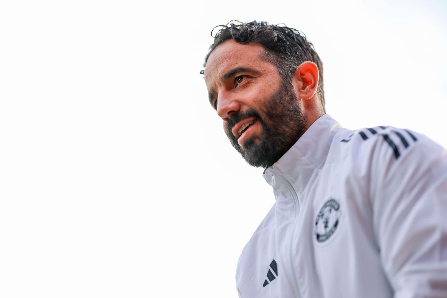 Jamie Carragher critique sévèrement Ruben Amorim à Manchester United