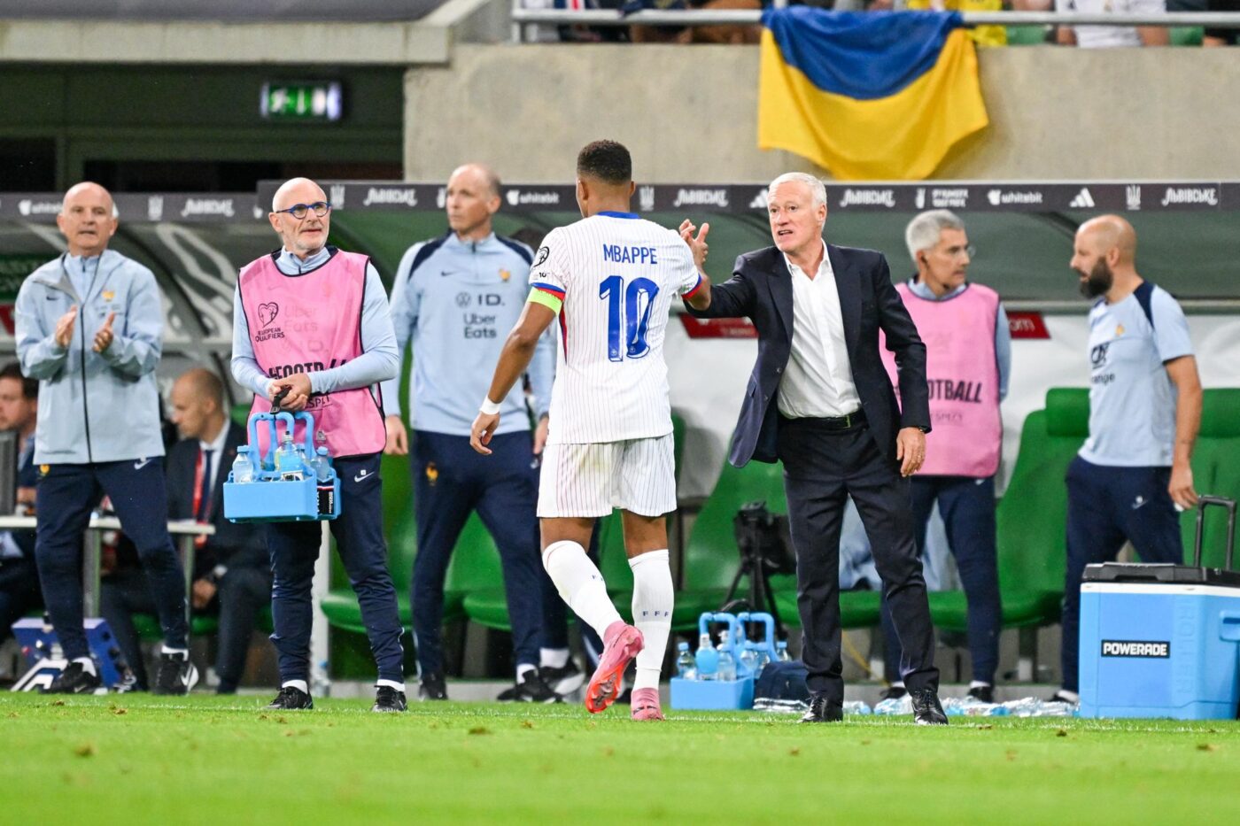 Kylian Mbappé égalise Thierry Henry avec 51 buts en équipe de France