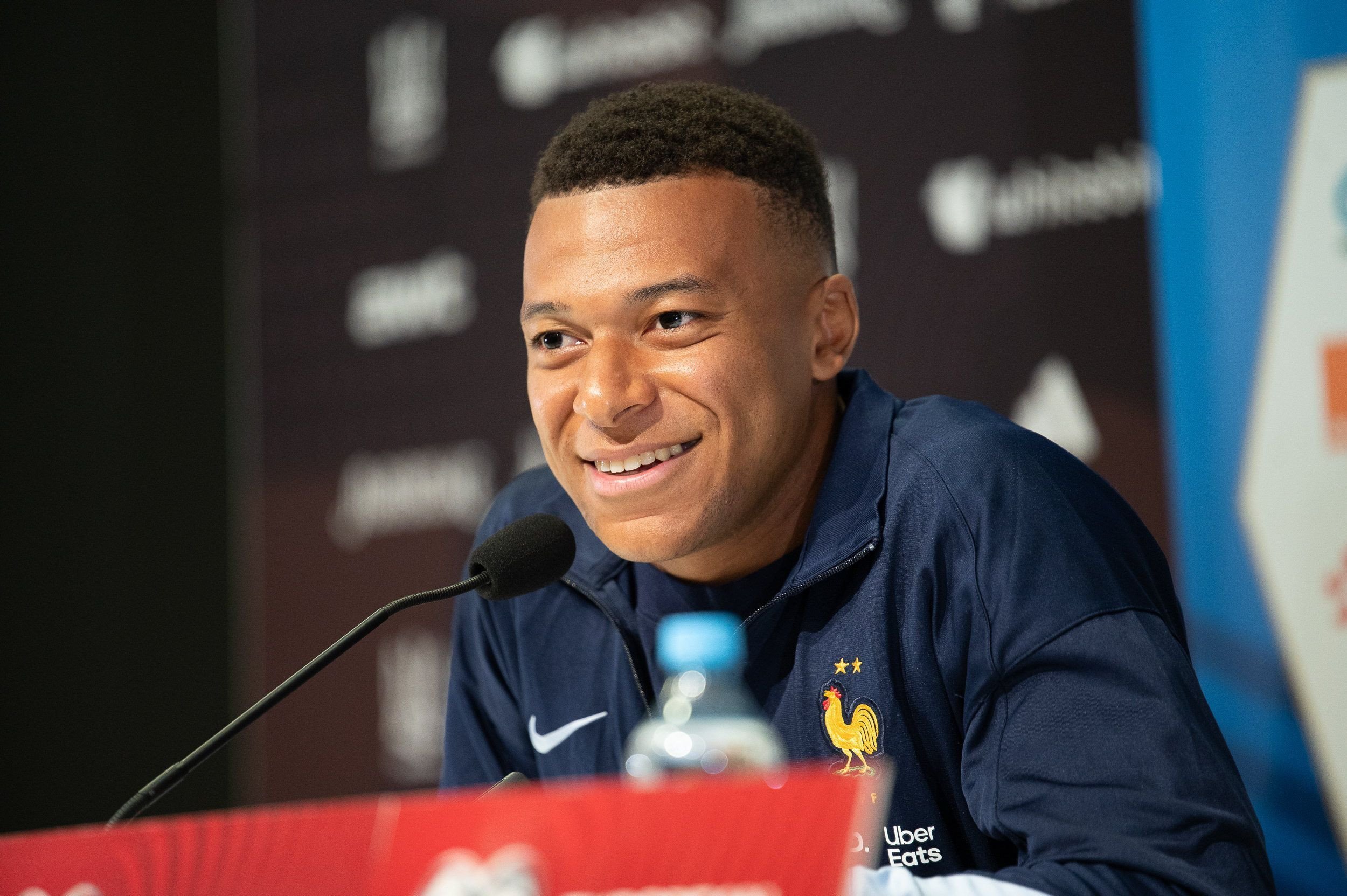Kylian Mbappé invité d'Anne-Sophie Lapix sur M6 : interview exclusive