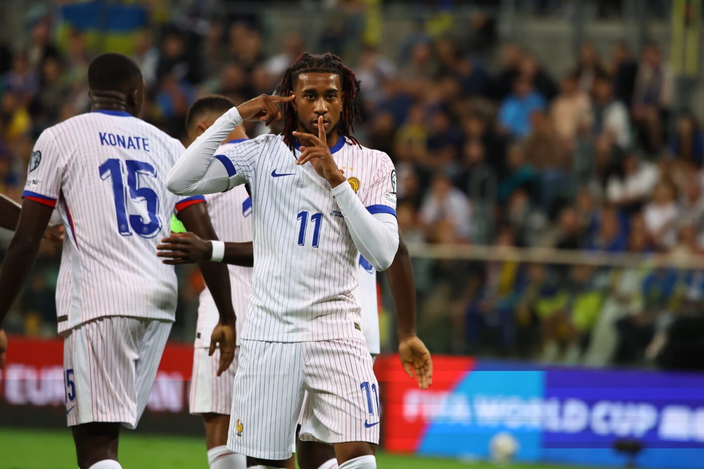 L'équipe de France retrouve le plaisir et la jeunesse sur le terrain