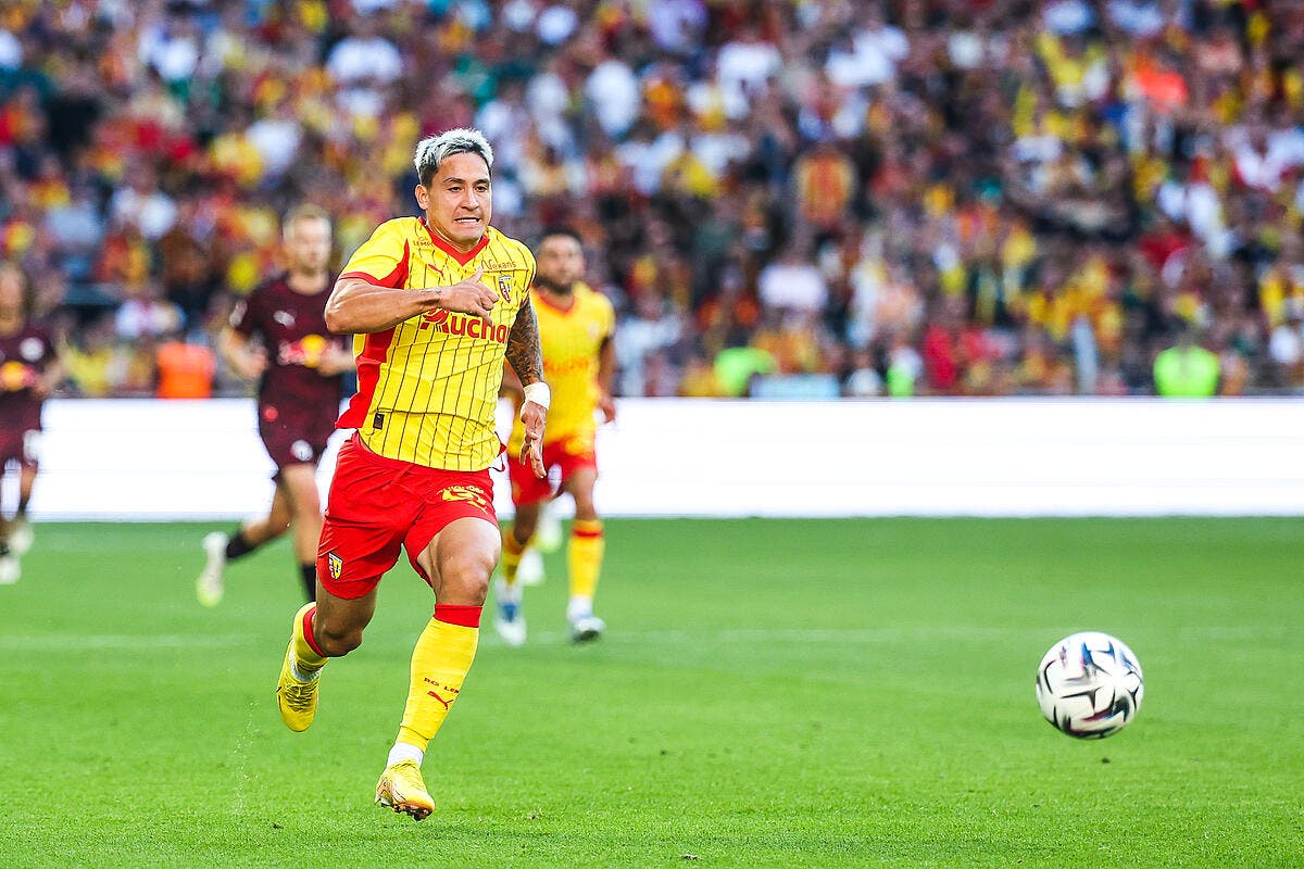 L'OL renforce son attaque avec Martin Satriano et un nouveau buteur