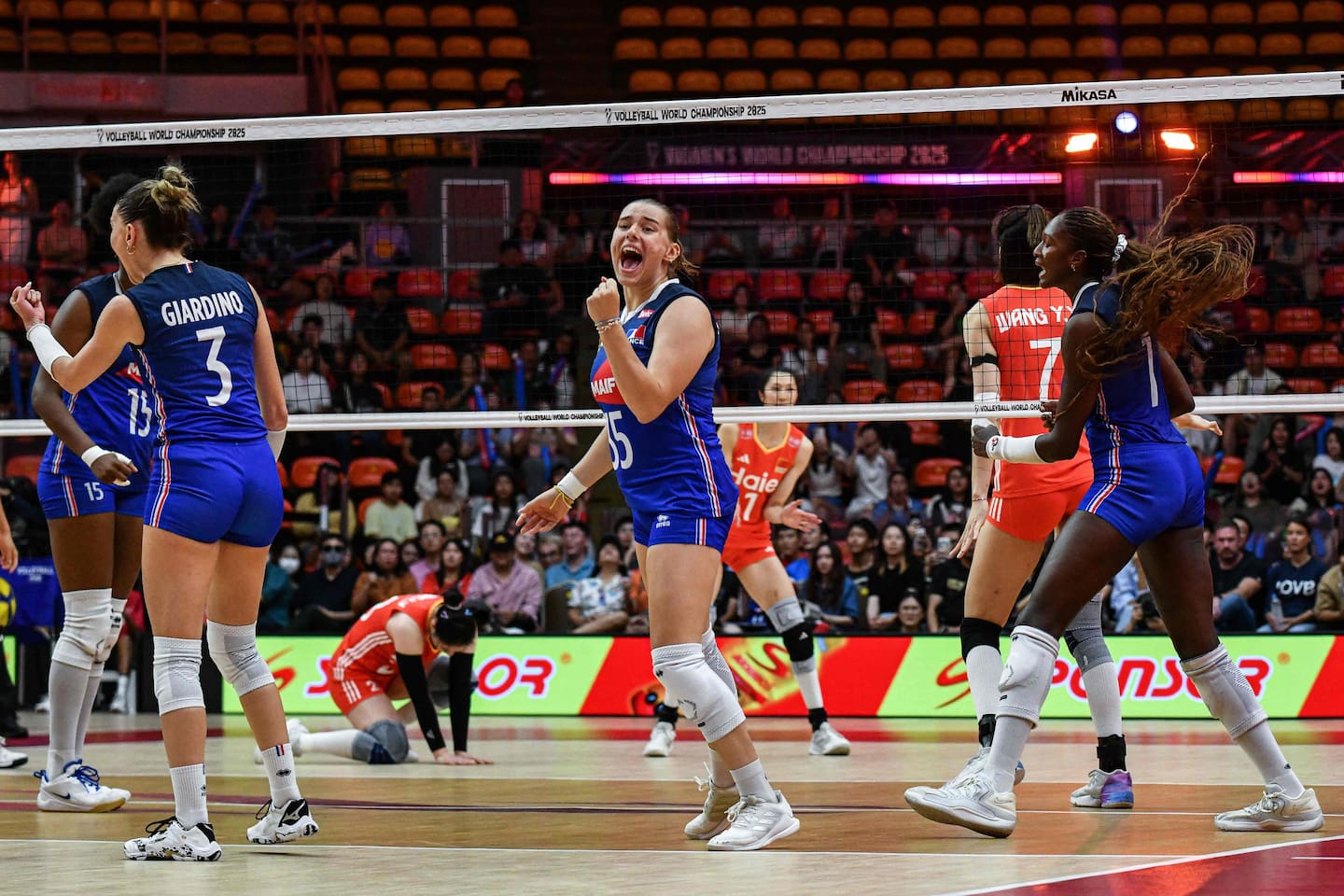 Les Bleues de volley font vibrer la France avec leur incroyable parcours aux Mondiaux