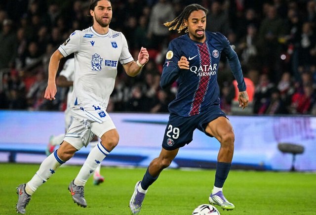 Ligue 1 : Victoire du PSG face à Auxerre, leader du championnat