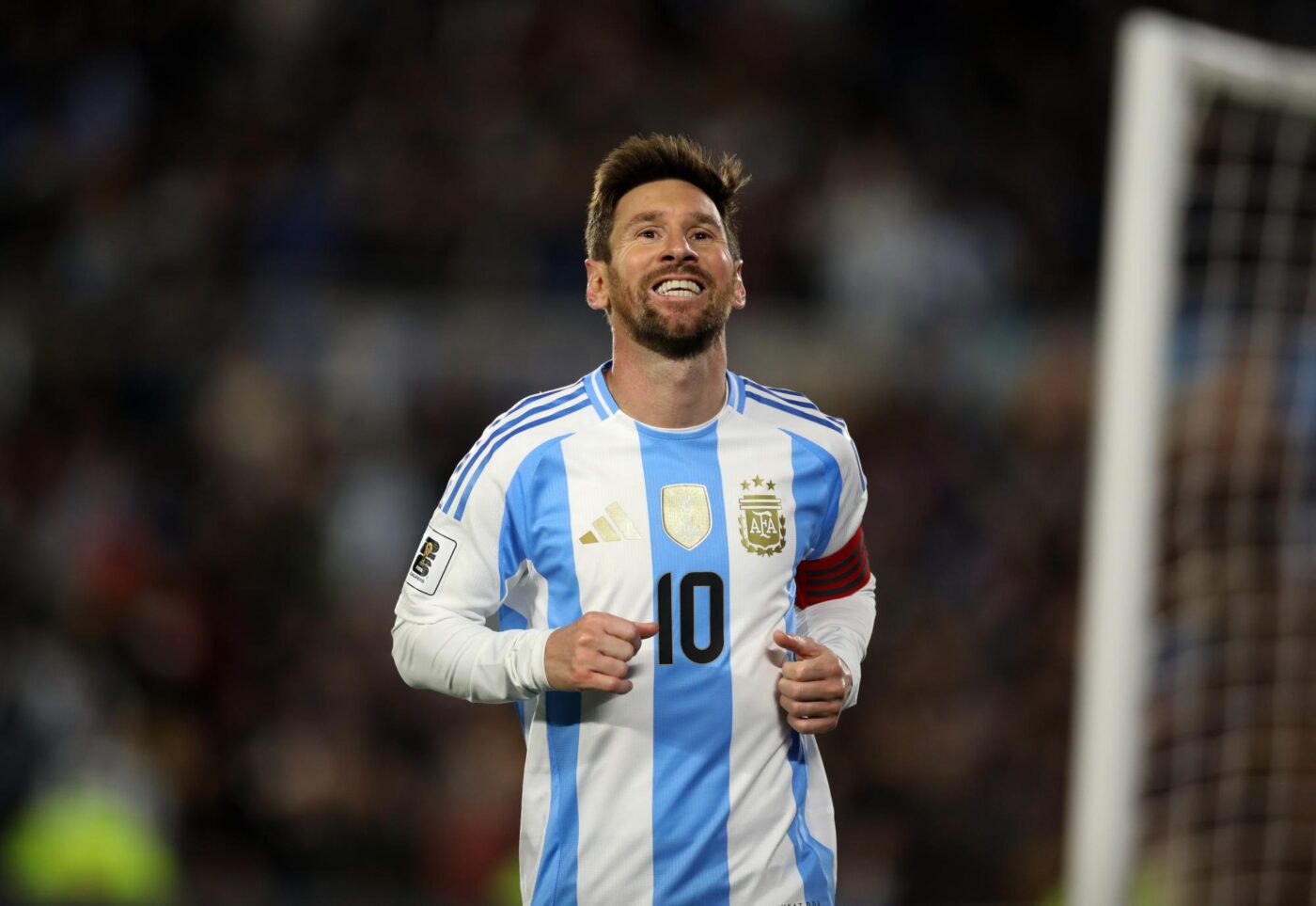 Lionel Messi célèbre ses adieux en Argentine lors d’un dernier match historique