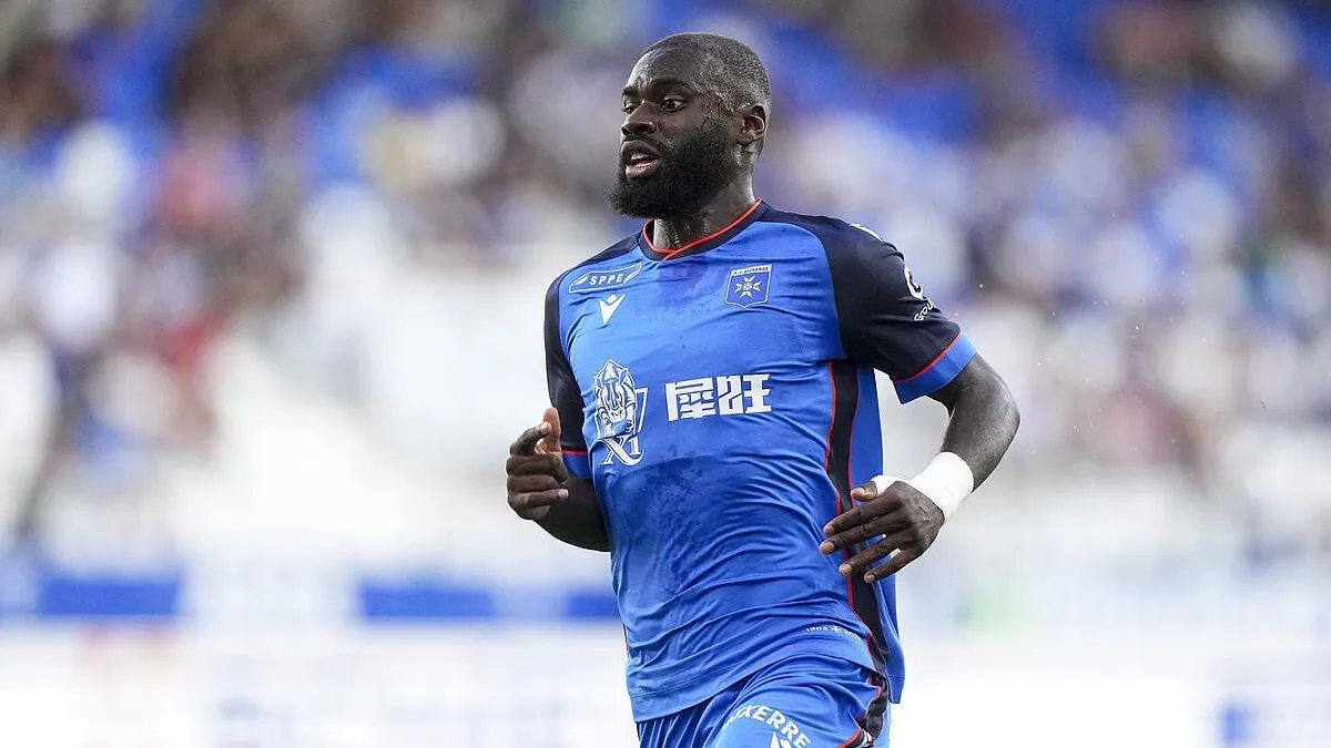 Mercato : Lens se retire du dossier Sinayoko et Guilavogui