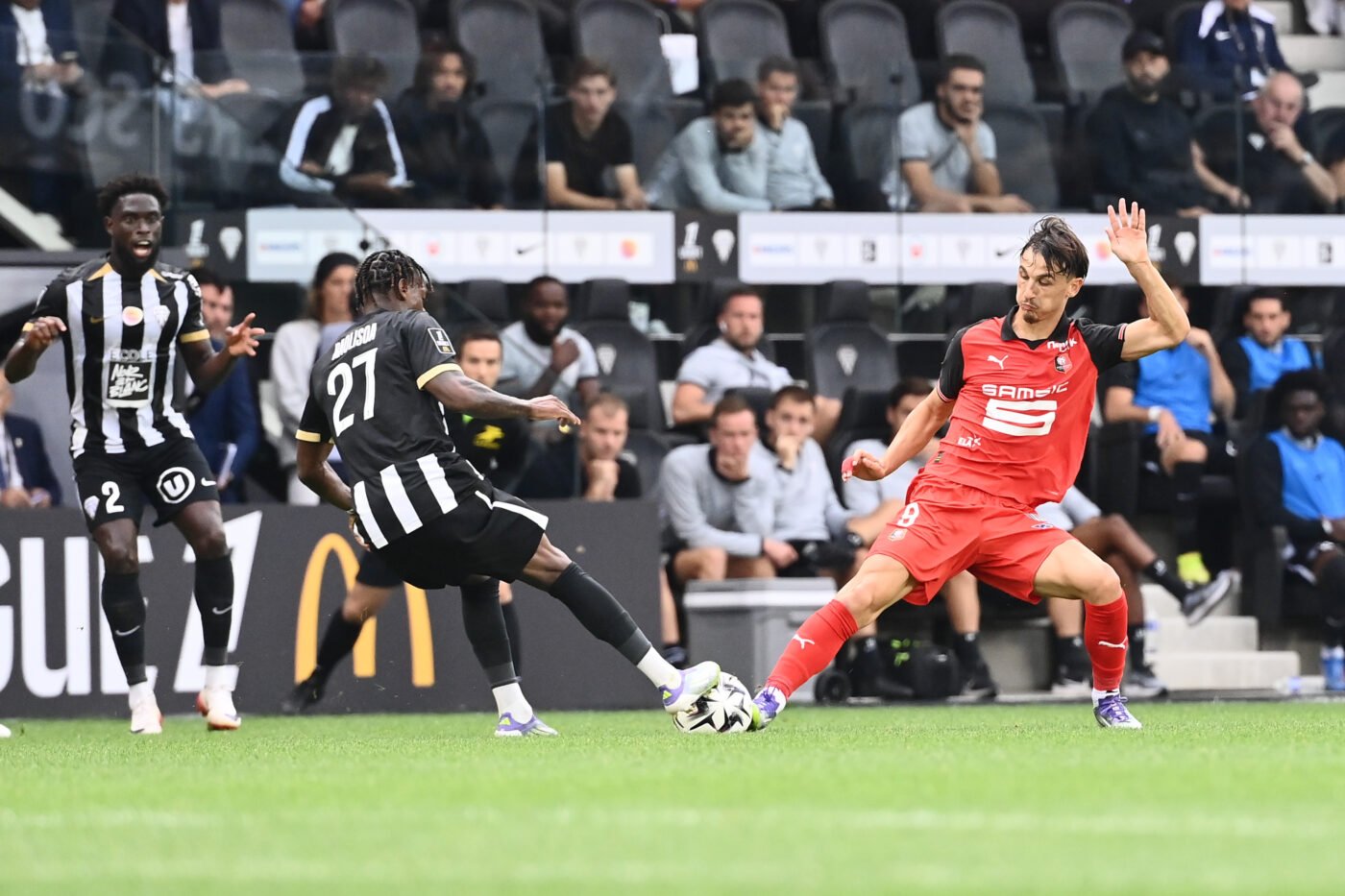 Nul entre Angers et Rennes : un match équilibré en Ligue 1
