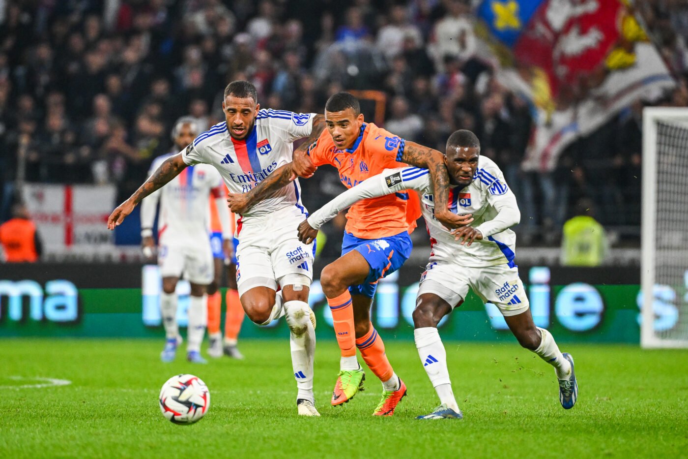 OL-OM : duel stratégique en Ligue 1 malgré les turbulences