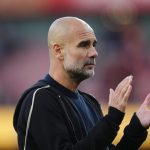 Pep Guardiola défend la stratégie du City en défense contre Arsenal