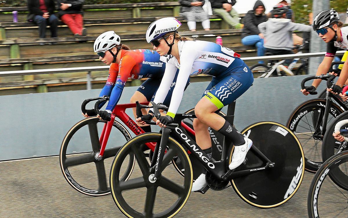 Eva Philippe et Quentin Kerouedan brillent lors des Championnats de Bretagne de l’Omnium