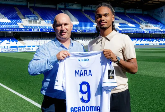 Sékou Mara prêté à l'AJ Auxerre : un nouveau défi pour l'attaquant