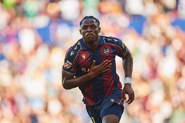 Levante vs Real Madrid : Karl Etta Eyong brille et remet en question la Liga