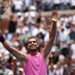 US Open : Alcaraz en demi-finales après une victoire en trois sets