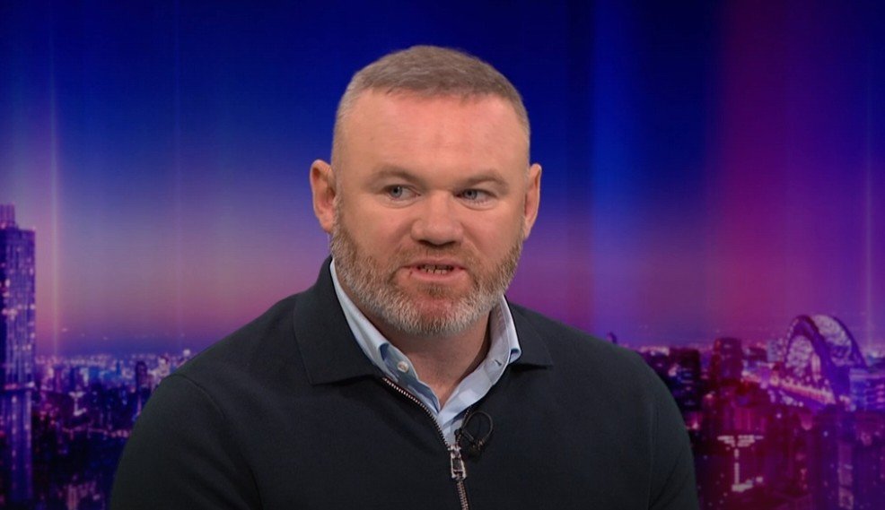 Wayne Rooney critique la décision d'Enzo Maresca après la défaite de Chelsea