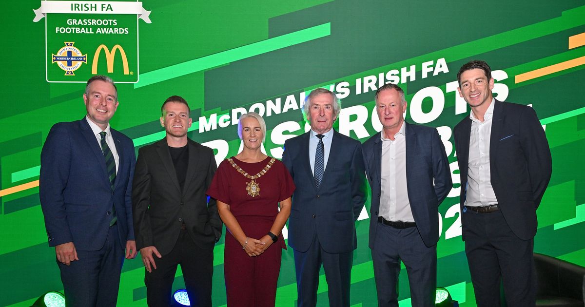 Les héros du football de grassroots en Irlande du Nord célébrés lors des Awards