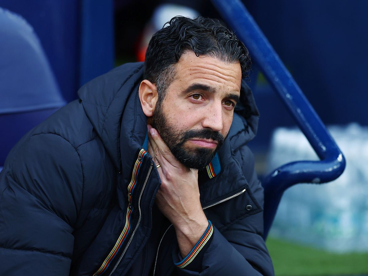 Manchester United : stabilité de Ruben Amorim malgré les transferts records