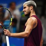 Alcaraz remporte Tokyo et prolonge sa série impressionnante