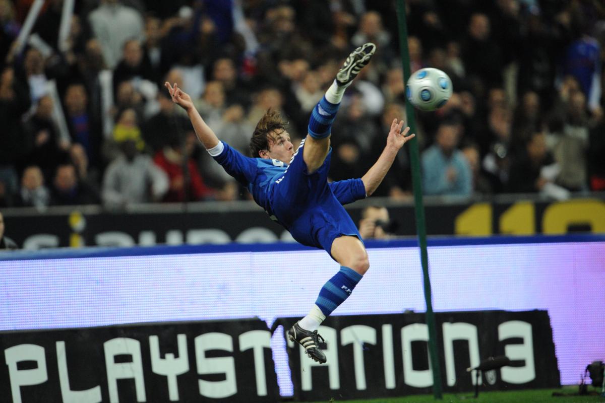 D’Albert Rust à Mateta : quand débuter chez les Bleus se fait tardivement
