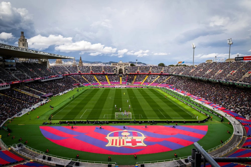 Barcelone écrase l’Olympiakos 6-1 en Ligue des champions