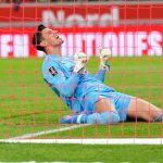 Berke Özer héroïque : triple arrêt sur penalty contre la Roma