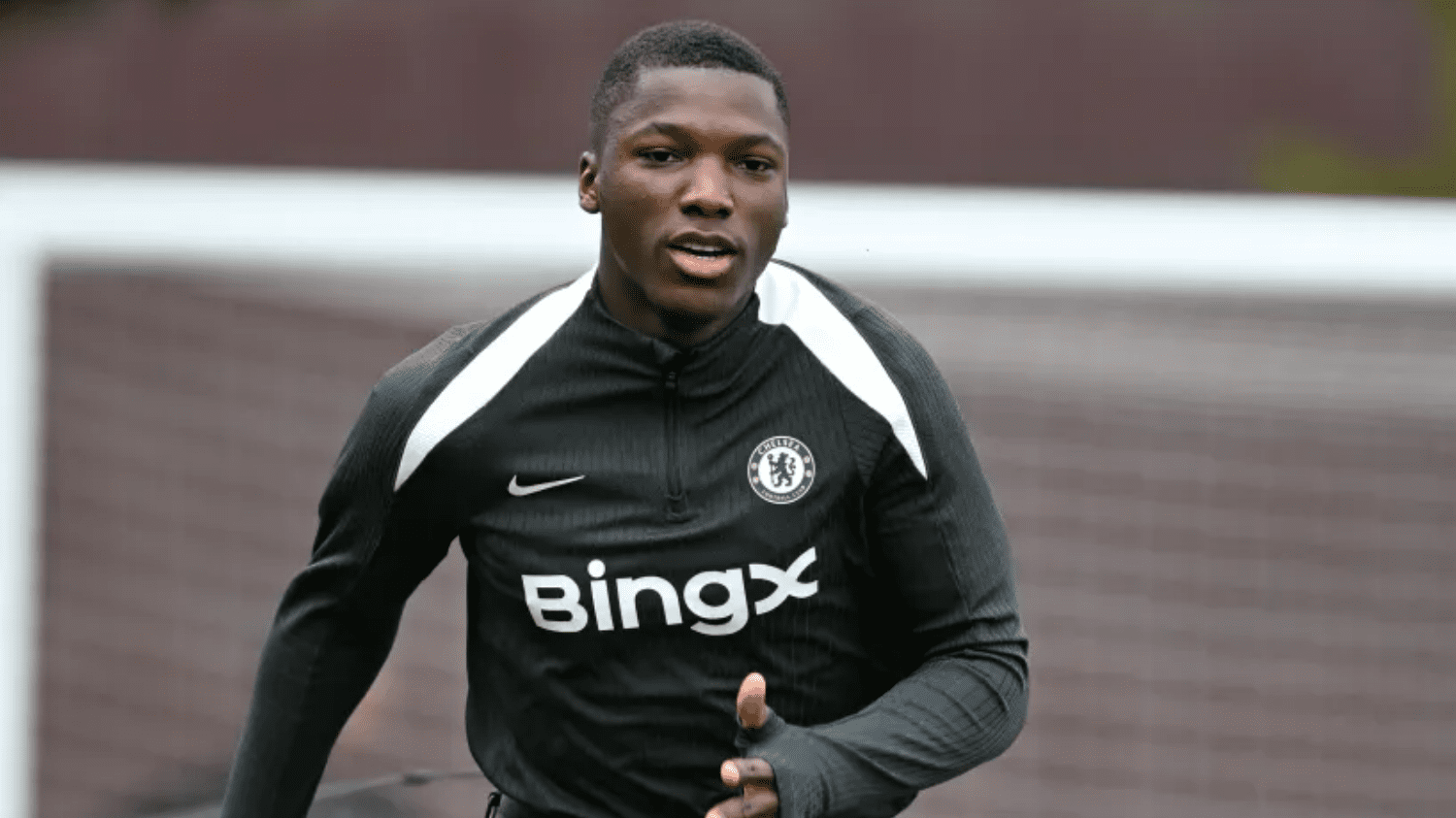 Moises Caicedo loue la performance d'Estevao Willian à Chelsea