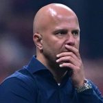 Liverpool critiqué par Carragher : une équipe en difficulté cette saison