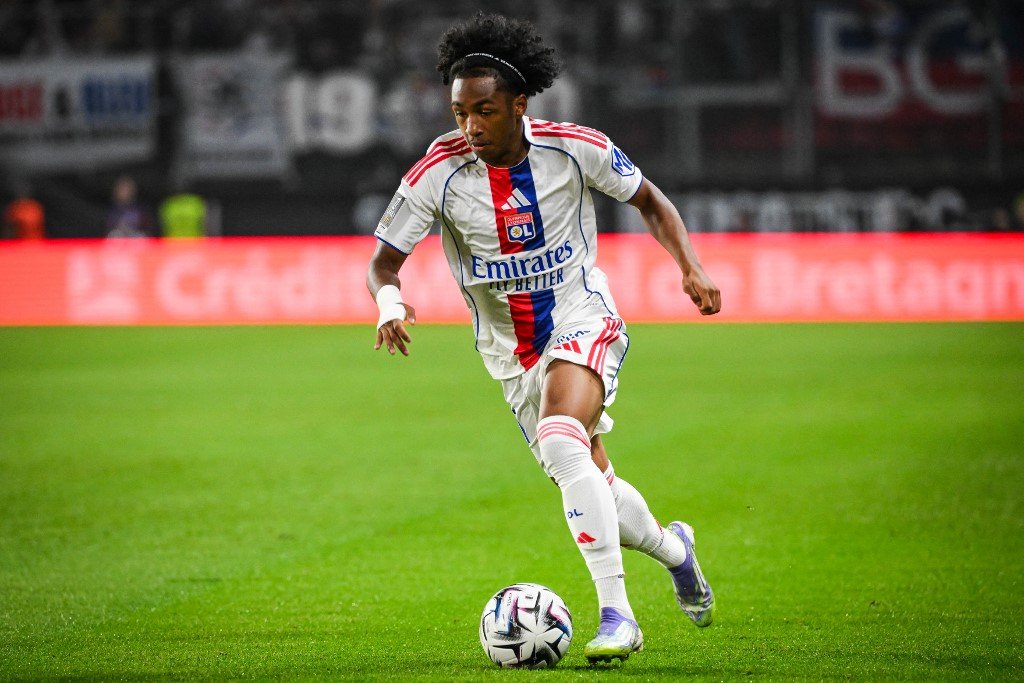 Entorse grave pour Malick Fofana: absence prolongée après Strasbourg