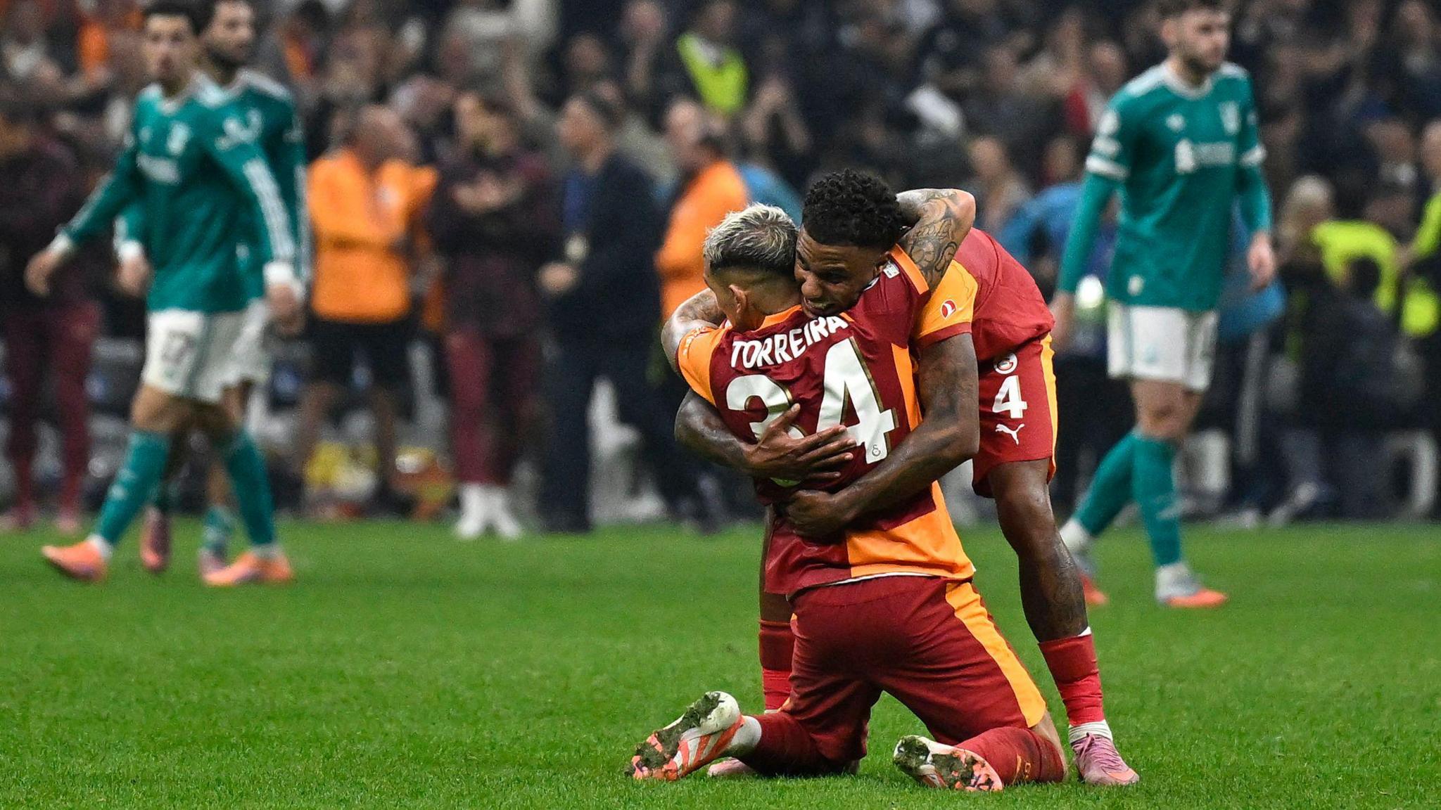 Supporters de Galatasaray e0 Istanbul