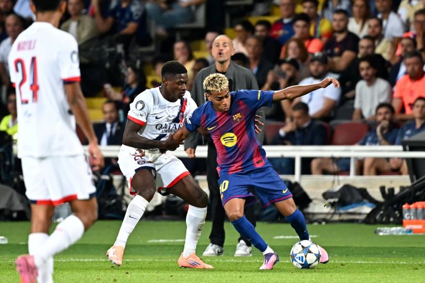 Nuno Mendes contre Lamine Yamal