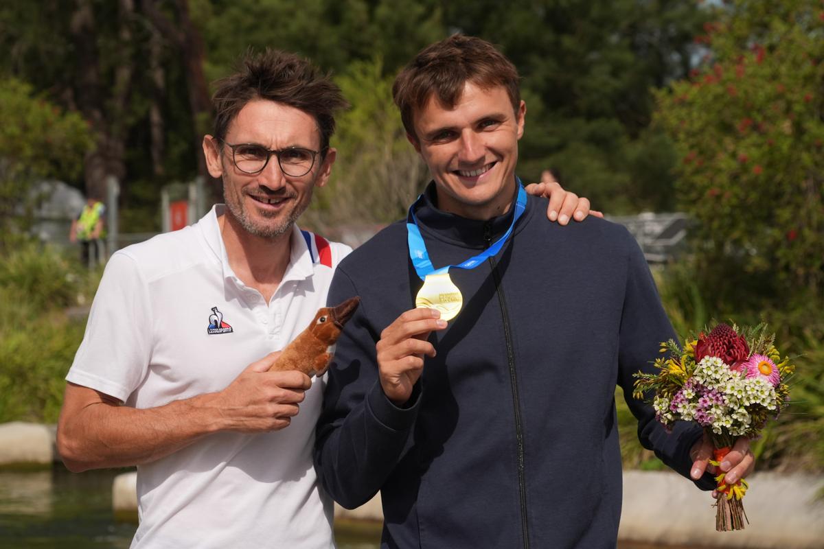 Nicolas Gestin, champion du monde avec son entraineur Arnaud Brogniart