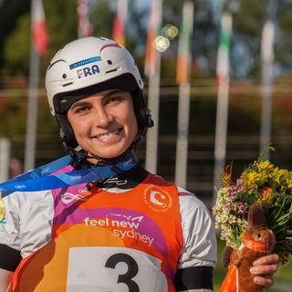 Angèle Hug championne du monde de kayak cross