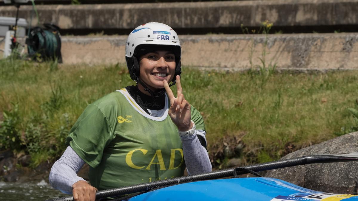 Angèle Hug lors de la manche 1 de la Coupe du Monde 2025