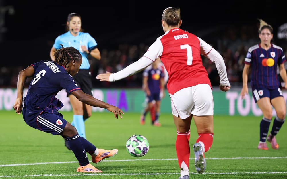 Arsenal contre Lyon lors d'un match de Ligue des Champions féminine