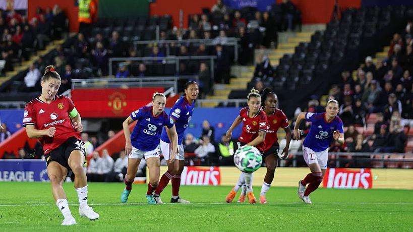 Maya Le Tissier a marqué le premier but de United en Ligue des Champions