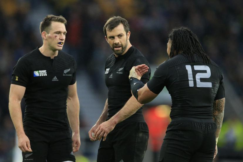 Conrad Smith entouré de Ma'a Nonu