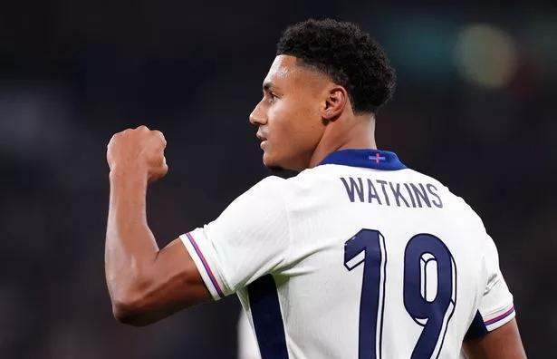Ollie Watkins célèbre pour l'Angleterre