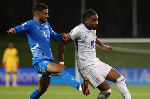 Qualification au Mondial 2026 : les Bleus accrochés par l’Islande
