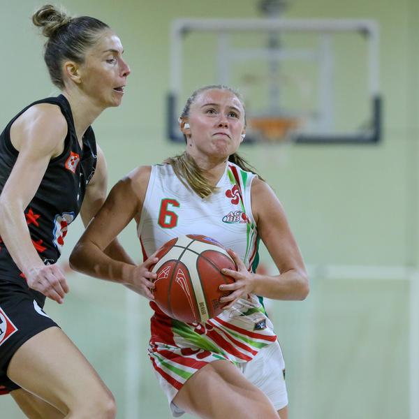 Tiphaine Plana et les Angloyes lors d’un match récent