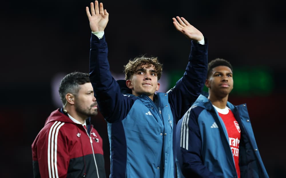 Max Dowman lors du match Arsenal-Brighton