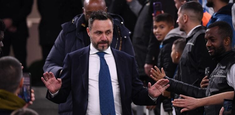 Roberto De Zerbi lors de la conférence de presse après le nul contre Angers