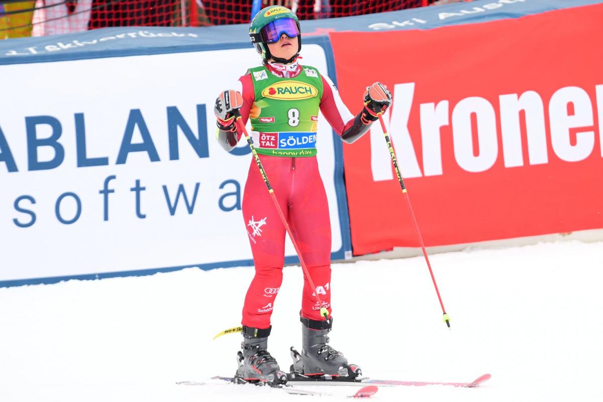 Julia Scheib remporte le géant de Sölden, Shiffrin 4e